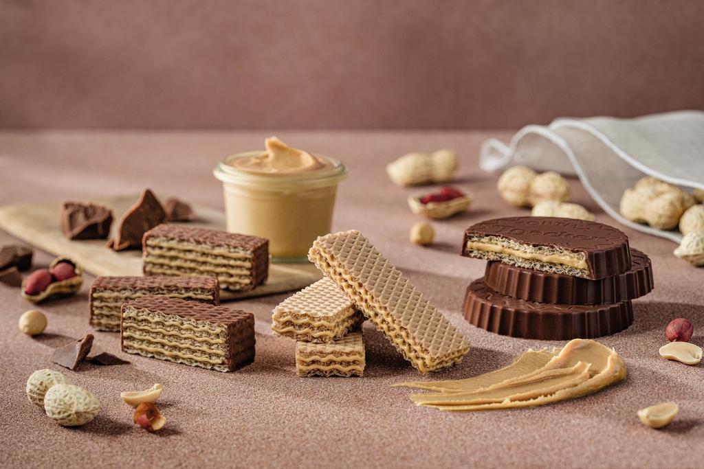 New Loacker Wafer Peanut Butter